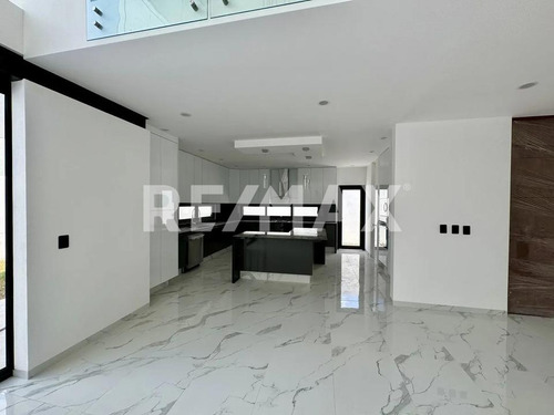 Casa En Venta En Condominio Zibatá