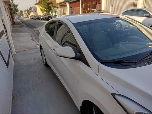 Hyundai Elantra 2013 1.8 16v Gls Aut. 4p