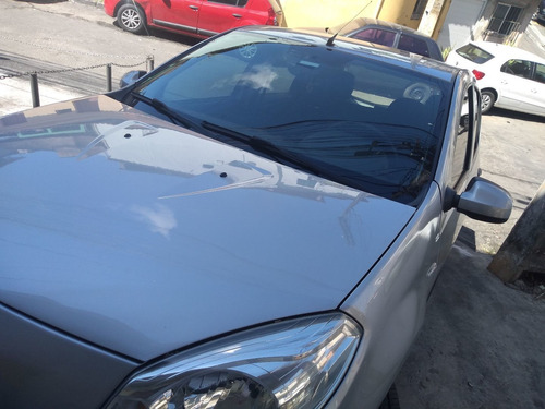 Renault Sandero 2013 1.0 16v Expression Hi-flex 5p