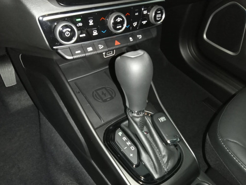 Imagem 12 de 15 de Fiat Toro 2.0 16v Turbo Diesel Volcano 4wd At9
