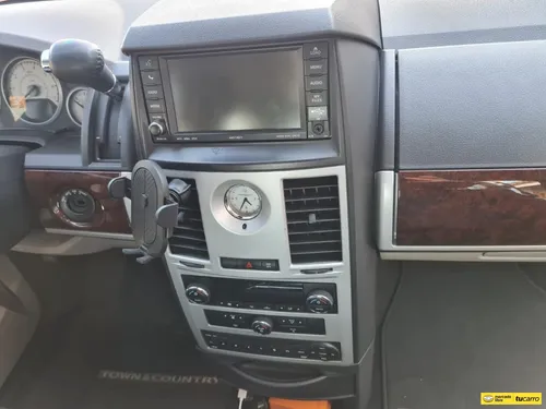 Chrysler Town & Country 3.8cc At Aa 4x2