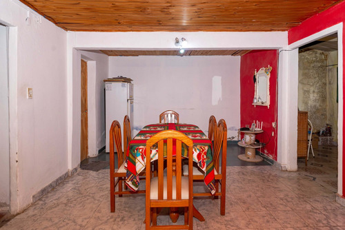 Imagen 10 de 21 de Casa En Venta En B° Castañares Zona Norte 4 Dorm