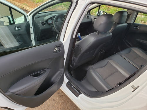 Peugeot 308 2016 1.6 Allure Flex 5p