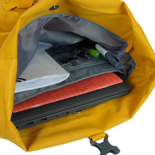 Mochila Foxy 20l Em Poliéster Amarela 202052-am Nautika
