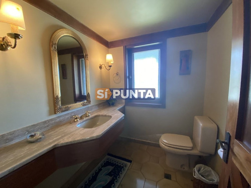 Imagen 14 de 30 de Dos Casas En Brava 5 Dormitorios + Doble Dependencia ,piscina,gran Parque Y Vista Al Mar