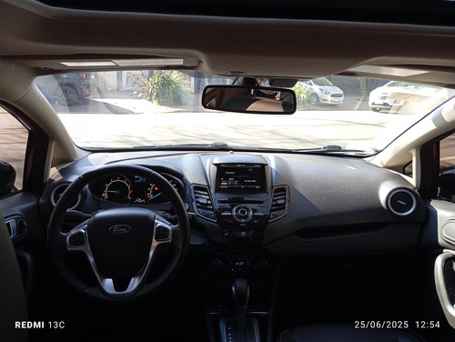 Ford Fiesta Kinetic 1.6 Titanium Powershift 120cv