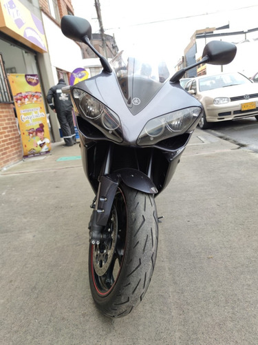 Yamaha Yzf-r1