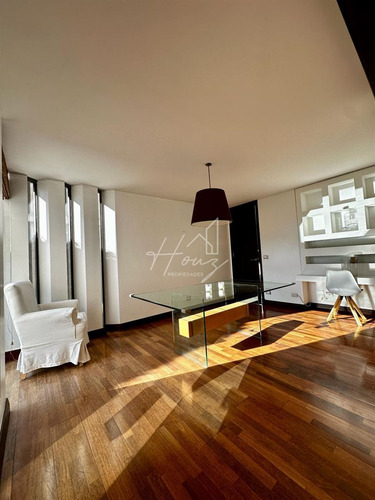 Duplex En Venta De 5 Dorm. Valle Escondido Lo Barnechea