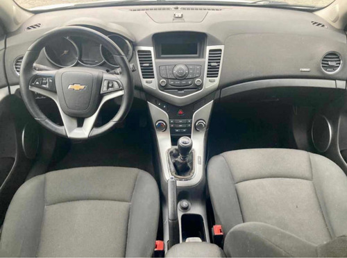 Imagem 7 de 7 de Chevrolet Cruze Sport 2014 1.8 Lt 5p