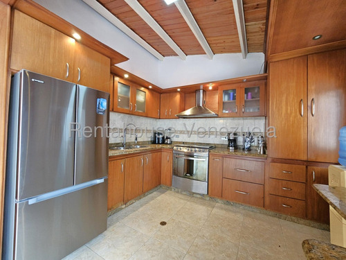 Casa En Venta En Roca Del Valle, Cabudare 25-23041 App