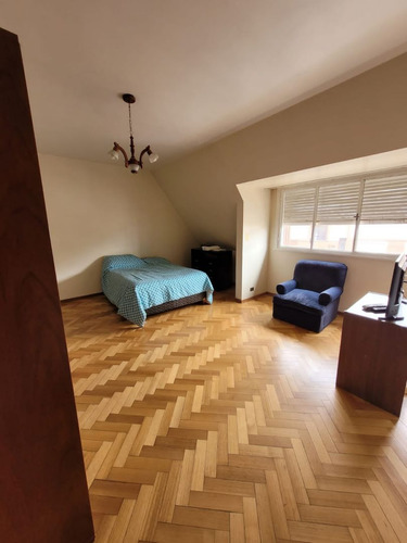 Venta Casa Tipo Chalet Centrica En Comodoro Rivadavia