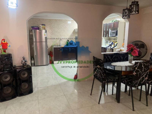 Imagen 8 de 17 de Primera Tranversal