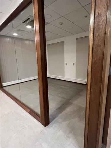 Oficina En Arriendo En Las Condes