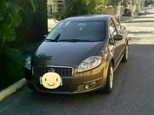 Fiat Linea 2011 1.8 16v Hlx Flex Dualogic 4p