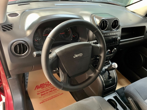 Imagen 9 de 15 de Jeep Compass Equipada Extremadamente Preciosa Color Cereza