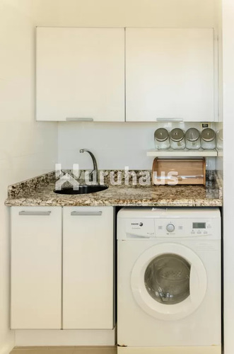 Alquiler Apartamento Tres Dormitorios Punta Del Este Playa Brava Edificio Torre Cristal