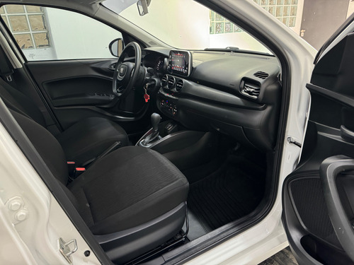 Fiat Cronos 1.3 Drive Cvt