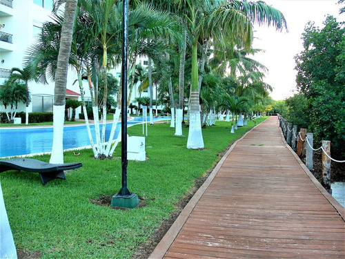 Condo For Sale With Panoramic View In Cancún Hotel Zone