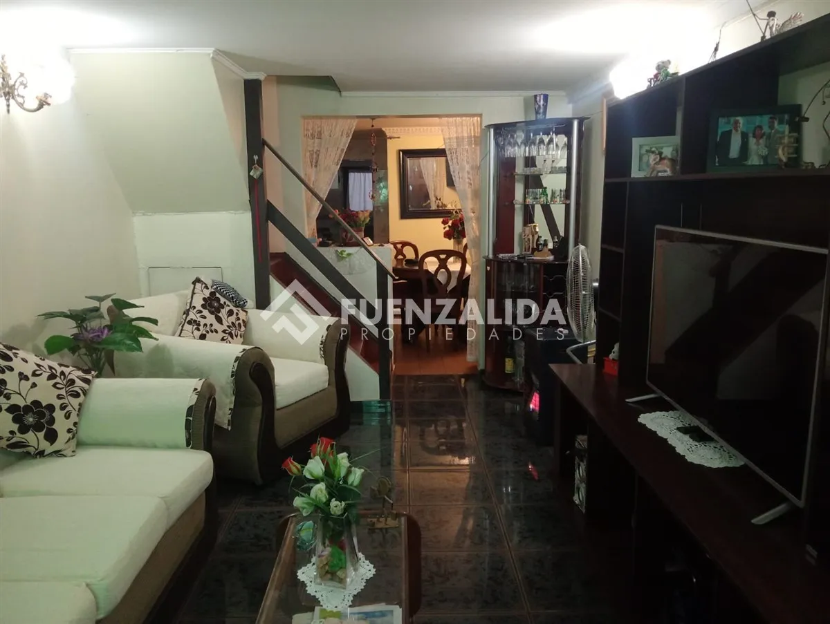 Imagen 1 de 30 de Venta Casa En Renca 3 Dormitorios, 2 Baños, Estacionamiento
