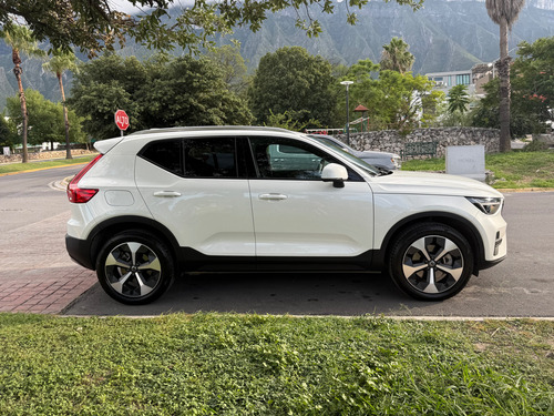 El B5 Awd Es Un Mild Hybrid Con Un Motor De Gasolina De 2.0