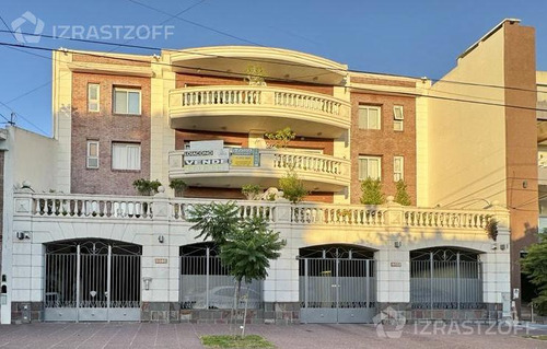 Excelente Departamento En Venta En Villa Lugano