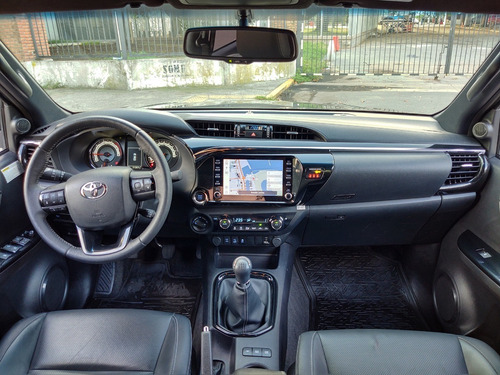 Toyota Hilux 2020 Srx 4x4 Srv Abasto Motors