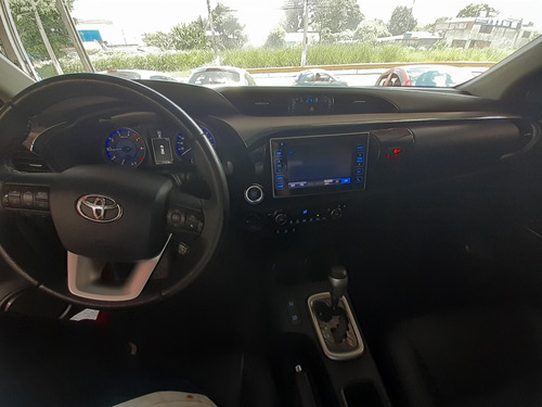 Toyota Hilux 2.8 Tdi Srx Cab. Dupla 4x4 Aut. 4p 2017