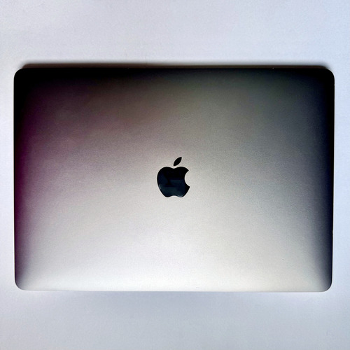 Macbook Pro / I7 3,3ghz / 16gb / Ssd 512gb Cinza-espacial (Usado)