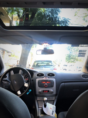 Ford Focus 2.0 16v Trend 5 P. Plus (no Permutas)