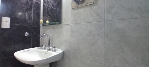 Imagen 18 de 25 de 4 Ambientes En Barrio Residencial