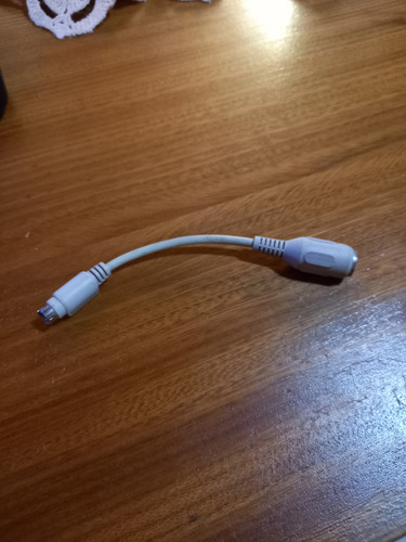 Adaptador At Hembra 5 P A Ps2 6 P Macho Teclado Ibm (Usado)