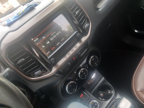 Imagem 7 de 9 de Fiat Toro 2020 2.0 Ranch 4x4 Aut. 4p