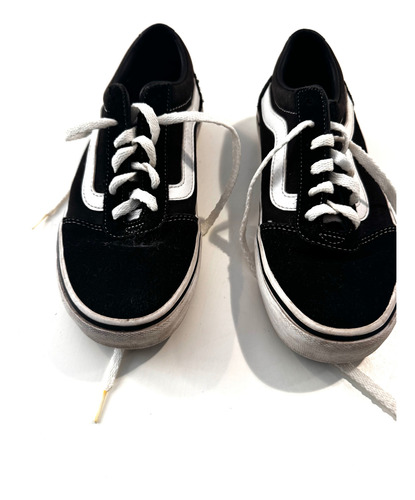 Vans Negras Clásicas Usadas (Usado)