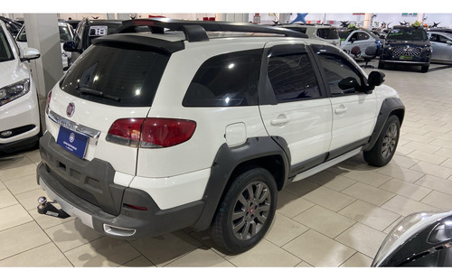 Fiat Palio 1.8 MPI ADVENTURE WEEKEND 16V FLEX 4P MANUAL
