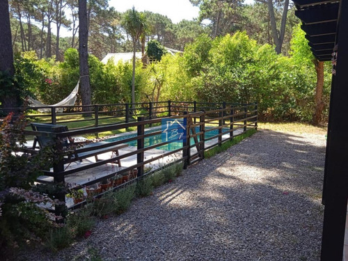 Casa En Alquiler, Rincón Del Indio, Punta Del Este- Ref: 978