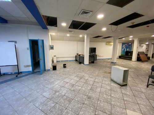 Oficina Comercial Con Atención A Publico, Centro De Valp.