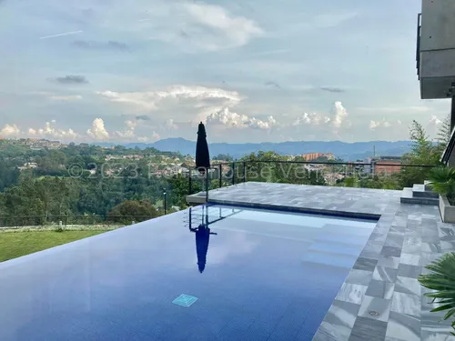Casa En Venta La Lagunita Lp