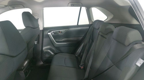 Toyota RAV4 2.5 LE AUTO
