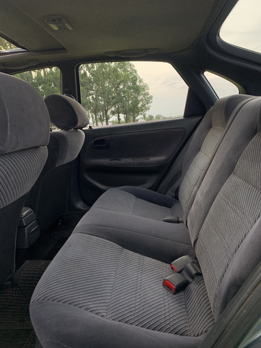 Toyota Corolla 1.6 Gli