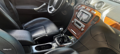 Ford Mondeo 1.8 Ghia Tdci M6