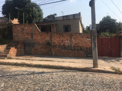 Imagem 1 de 15 de Casa Para Venda Em Ribeirão Das Neves, Rosaneves, 2 Dormitórios, 1 Banheiro - V68_1-2101743