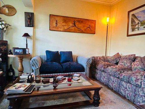 Casa 3d Y 3b En Excelente Barrio De Ñuñoa