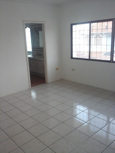 Imagen 2 de 9 de Alquilo Departamento Ceibos