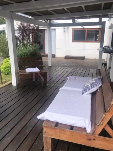 Casa Venta En Montoya, 5 Ambientes.