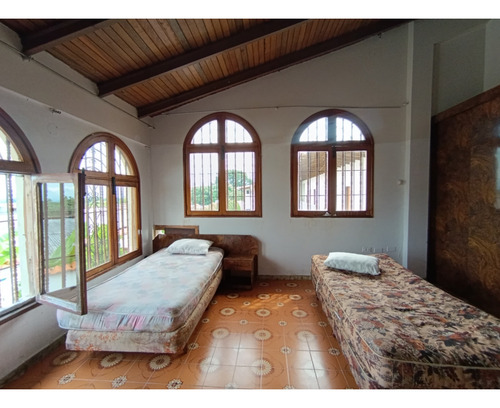 Posada Turistica En Carvajal Ve22-001lhoy-cbri