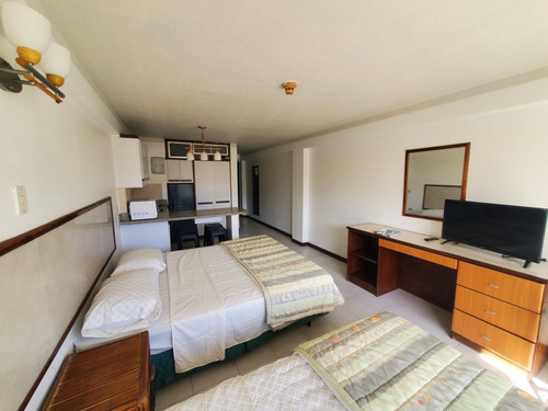 Imagen 11 de 18 de Apartamento En Alquiler Vacacional Cerca De La Playa Con Agua Permanente, Planta Eléctrica Y Wifi Para 4 Huespedes Y Centros Comerciales