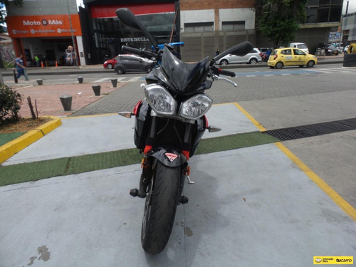 Imagen 3 de 15 de Triumph Street Triple