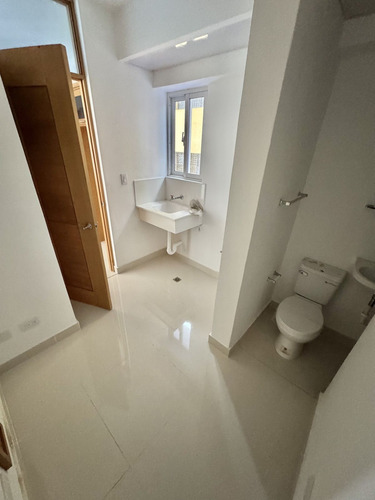 Apartamentos Nuevos En El Millón