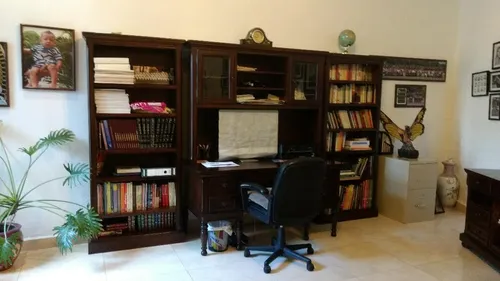 Excelente Casa En Zona Dorada De Cuernavaca, Espacios Amplios Y Acabados De Lujo.