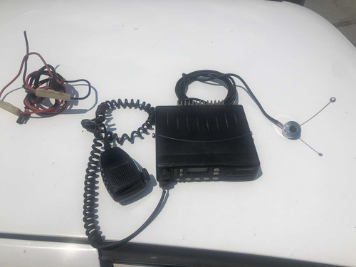 Radio Motorola Base, Con Antena, Micro Y Cableado (Usado)